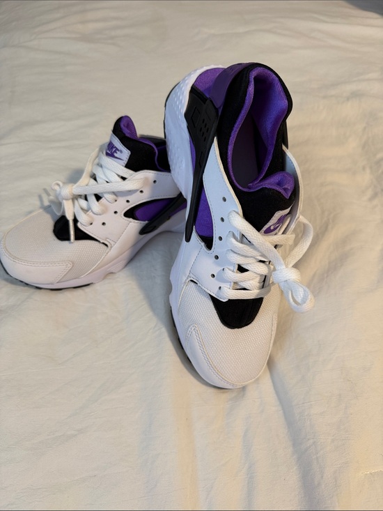 Nike Other - Nike White Black Purple Athletic Sneakers Size 7Y